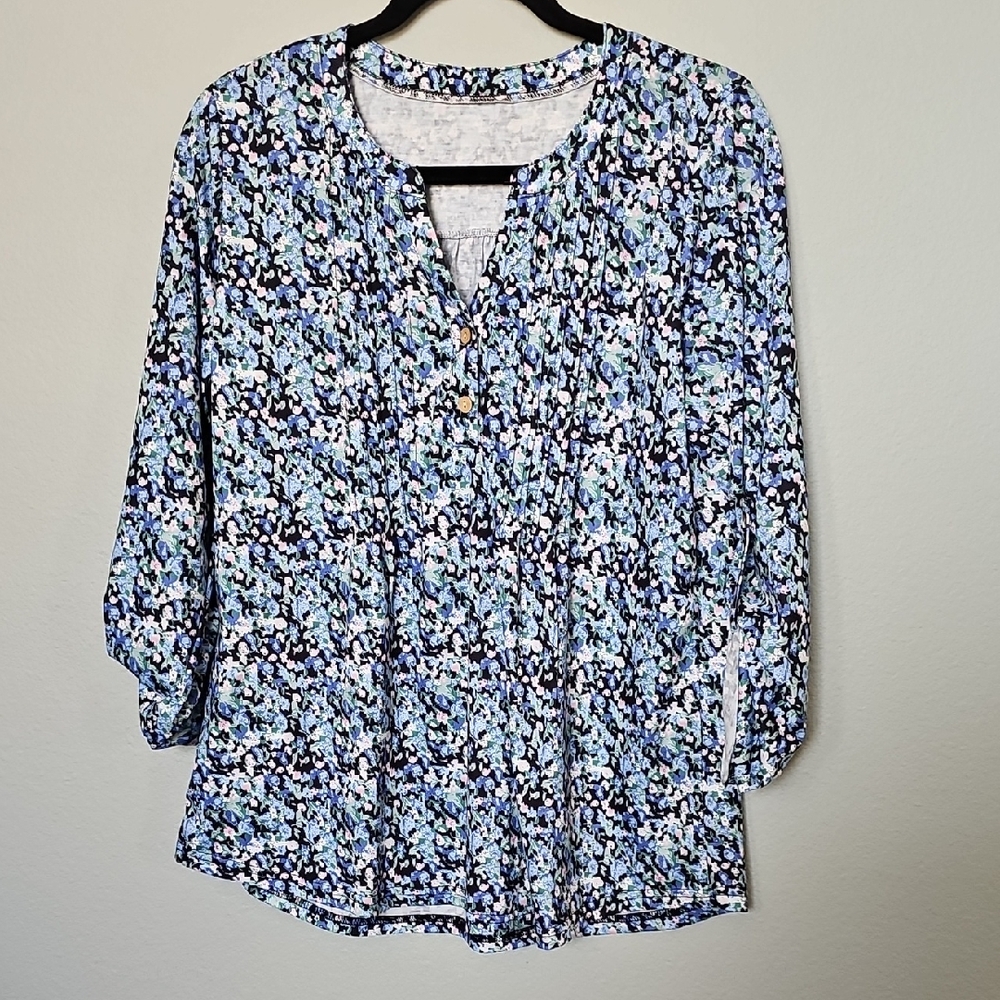 Floral Garden Pintuck Casual Blue Women's Top Large